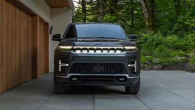  جیپ گرند واگنر REEV معرفی شد؛ تجربه الکتریکی با امنیت بنزینی