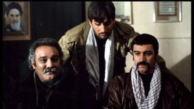  فیلم/ گریه های جانسوز مجید صالحی بر سر مزار محمد کاسبی هم بازی اش در خوش رکاب/ هرچقدر از غم این لحظات بگم کم گفتم