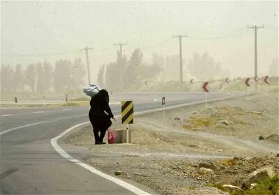  سرعت طوفان سیستان از 100 کیلومتر گذشت