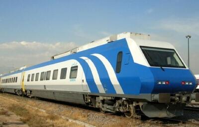  مطالعات طرح احداث راه‌آهن رفسنجان_انار_یزد آغاز شد/پیگیری راه‌اندازی قطار گردشگری بین کرمان و یزد