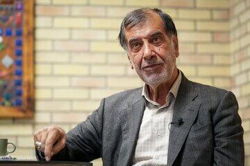  باهنر: رفسنجانی با یک خطبه، ملت را خوشحال می‌کرد