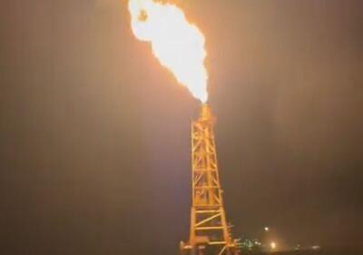  ۲ میلیون بازدید از فلرسوزی ۴۰ متری در میدان سلمان| مشکل از تحریم است یا سومدیریت؟