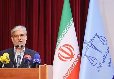 وزیر علوم: 10 میلیون رای در اختیار محققان رشته‌های علوم انسانی قرار می‌گیرد - تسنیم