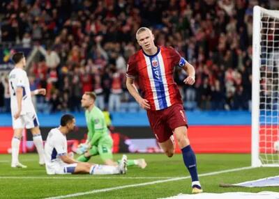  هالند پادشاه اروپا: رونالدو کم کم نزدیک می‌شود