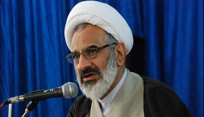  حاجی صادقی: برخی به رئیس جمهور فشار می‌آورند که آقای پزشکیان رفتی نیویورک کار را تمام کن