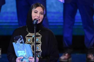  فریبا نادری پری‌ سیمای سریال ستایش، تیپ خاص و کلاسیک خود را در فضای مجازی منتشر کرد + عکس فریبا نادری