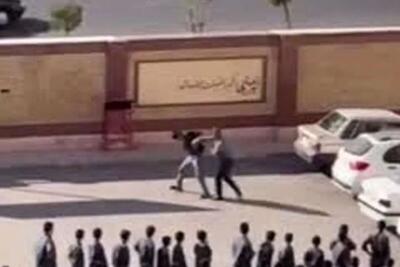 ناظم خاطی مدرسه در رباط کریم اخراج شد