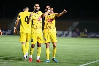 مهمان ناخوانده در صدر جدول لیگ برتر فوتبال!