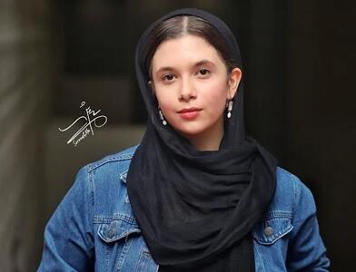  تاریخ وبگردی | نگاه خاص نفس بازغی به تیپ و استایلش در یک مراسم خاص