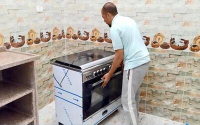  بازسازی زیبای آشپزخانه قدیمی و تبدیل آن به آشپزخانه مدرن