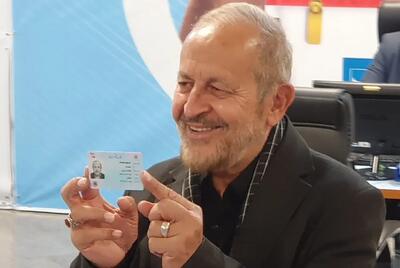 علیرضا افشار که بود؟+سوابق /سرگذشت دانشجوی عضو جریان چپ خط امام که به دولت احمدی نژاد پیوست