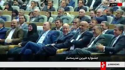  رئیس‌جمهور دست به جیب شد / یک ماه حقوق و ماهی ۵ میلیون از حقوق خود را به مدرسه‌سازی اختصاص داد