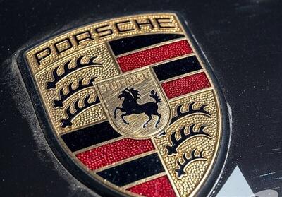  سقوط فروش پورشه