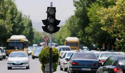 هشدار پلیس به رانندگان؛ خودروهای دارای با این چراغ‌ها توقیف می‌شوند