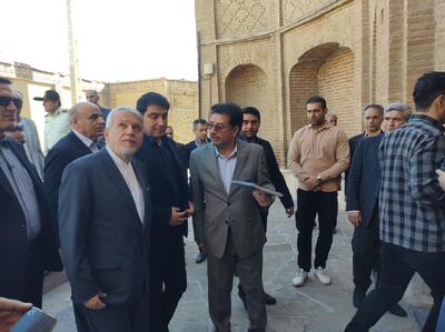 وزیر میراث‌ فرهنگی از عمارت تاریخی مشیردیوان سنندج بازدید کرد