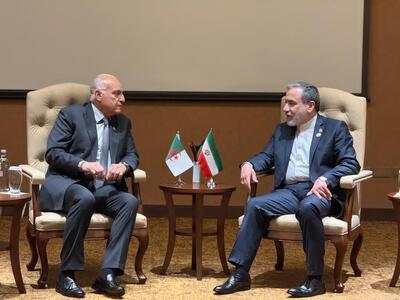  ابراز خرسندی وزرای امور خارجه ایران و الجزایر نسبت به روند مثبت و رو به رشد روابط دوجانبه