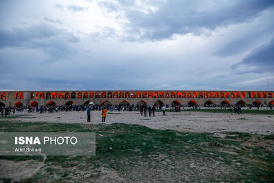  احیاء زاینده‌رود مطالبه عمومی و شرط پویایی اصفهان است