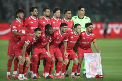  عکس| پوستر تاریخی پرسپولیس؛ نبرد هفته هفتم در سایه قلعه فلک‌الافلاک