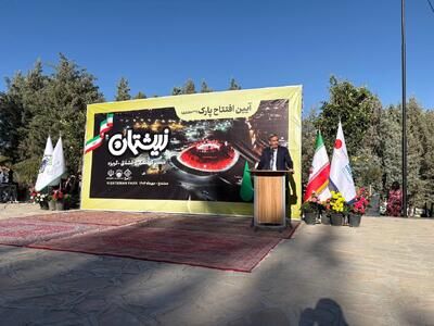  فتحی: اقدامات سفر وزیر میراث فرهنگی در سنندج نویدبخش توسعه گردشگری است