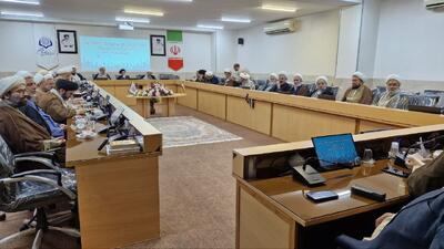  عمادی درجمع روحانیون اصفهان برهم‌افزایی فرهنگی وثبات اقتصادی تأکید کرد