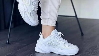  چگونه کفش سفید را با مانتو و شلوار ست کنیم؟ قوانین مد را بشکنید!