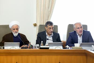  معاون اجرایی رئیس جمهور: سه‌برابر پارسال گازوئیل ذخیره کرده‌ایم | برنامه دولت تولید بنزین و گازوئیل یورو ۴ است