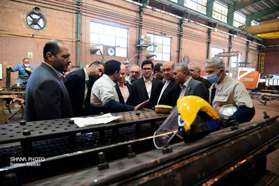 بازدید معاون وزیر نفت از پالایشگاه شیراز