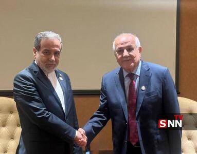  دیدار ریاض منصور با عراقچی در حاشیه اجلاس جنبش عدم تعهد