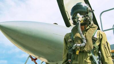  خلبانان چقدر حقوق می‌گیرند؟