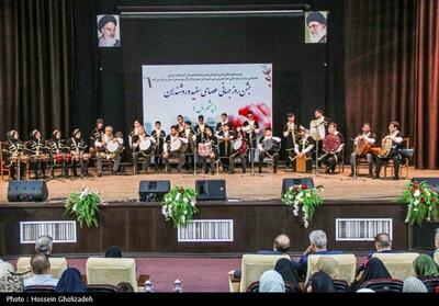  شور زندگی در جشن «چشم دل»؛ نغمه‌هایی از امید در روز عصای سفید تبریز - تسنیم