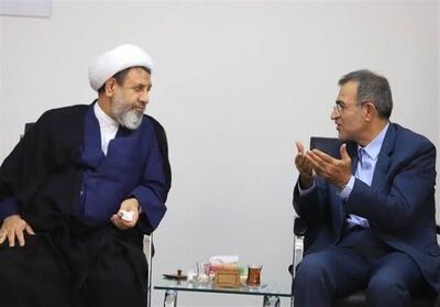 سفر رئیس جهاد دانشگاهی به کرمان در سکوت خبری/ چرا از مواجهه با رسانه‌ها هراسانند؟ - تسنیم