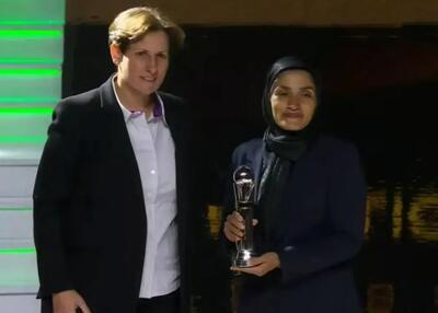  باارزش‌ترین جایزه ایران در مراسم برترین‌ها