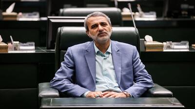 توقف فعالیت سفارت آمریکا در ایران باعث پیروزی انقلاب شد/ برخی از آزادی بیان سوءاستفاده می‌کنند