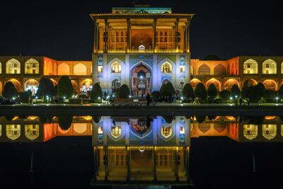  تصویری زیبا از ‏عالی‌قاپو در نقش جهان