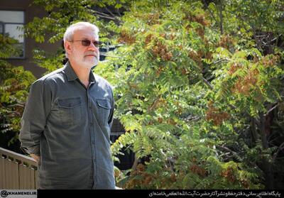 لاریجانی به زیارت رفت