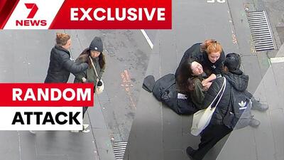 وحشت در خیابان‌های ملبورن؛ زن مهاجم به‌صورت تصادفی مردم را با چاقو هدف قرار می‌دهد(+فیلم و عکس)