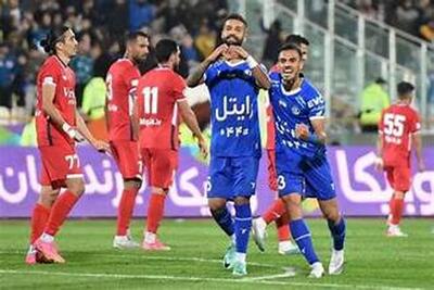 هوادار استقلال: فرهاد مجیدی هم بیاید نتیجه نمی‌گیرد