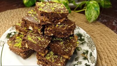  طرز تهیه شیرینی انرژی زا بدون شکر و فر! فقط با خرما و ارده