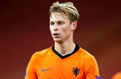  بند فسخ ۵۰۰ میلیون یورویی برای ستاره خط میانی بارسا