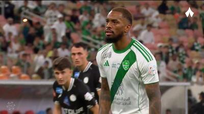  گل اول الاهلی عربستان به الشباب (ایوان تونی)