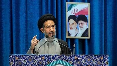 باید قدرت داشت تا دشمن تصور حمله به مرزهای دریایی، هوایی و زمینی را نداشته باشد
