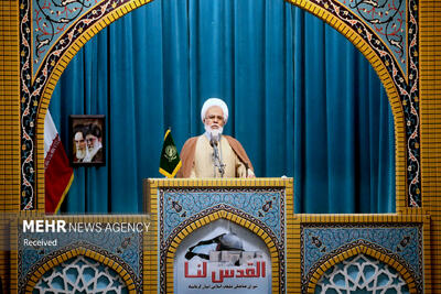  امام جمعه کرمانشاه: آمریکا شریک جنایات رژیم صهیونیستی در غزه است