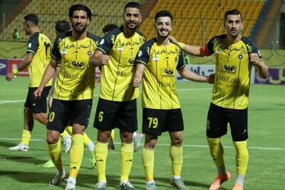  استقلال خوزستان 0-2 سپاهان اصفهان؛ بازگشت محرم به لیگ با کمک آلوز و حاج صفی - پارس فوتبال