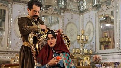  فیلم /  لحظه دیدنی از اولین دیدار عاشقانه ناصرالدین شاه با جیران بانو در دربار شاهی/ فقط عاشقانه را ببینید