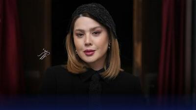 استایل مشکی و کلاسیک نازنین کریمی در اکران فیلم لاک‌پشت