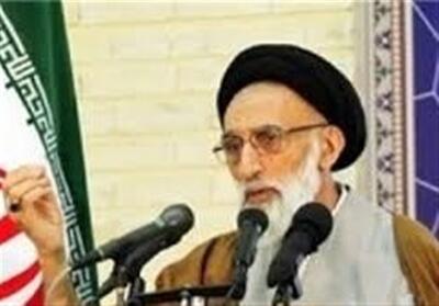  راه‌حل وضعیت کنونی قوی‌شدن کشور است - تسنیم