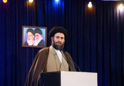  دشمن با جنگ روانی به‌دنبال خروج دولت از ریل انقلاب است - تسنیم