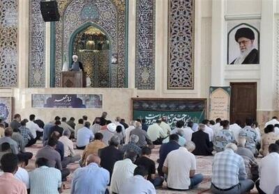  تاکید امام جمعه کیش بر حفظ عزت، حکمت و مصلحت در سیاست خارجی کشور - تسنیم
