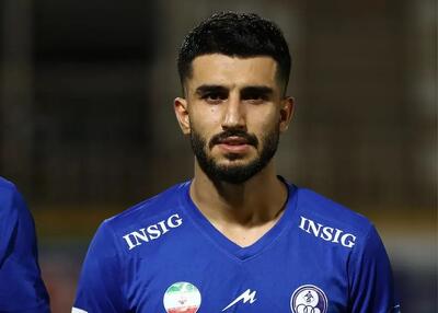  پرسپولیسی سابق و اخراج یک دقیقه‌ای مقابل سپاهان!