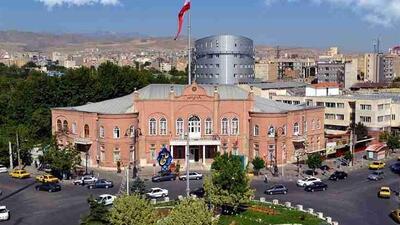 ارومیه بهشتی پنهان اما خالی از المان های تاریخی و فرهنگی